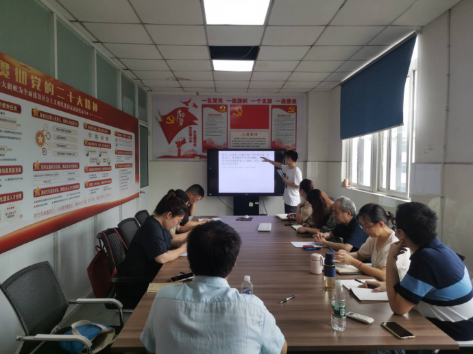 基础教学部举行拟聘用兼课教师试讲活动